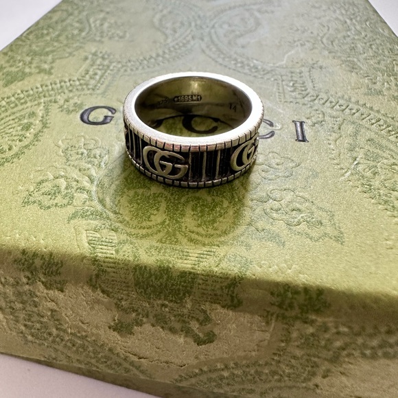 Gucci Ring with double G in silver - Picture 5 of 7